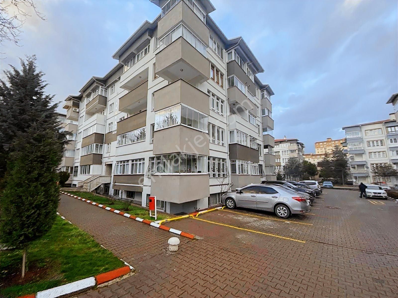 Batıkent Metro Dibinde Kentkoop Mahallesi 3+1 Satılık Daire - Görsel 9