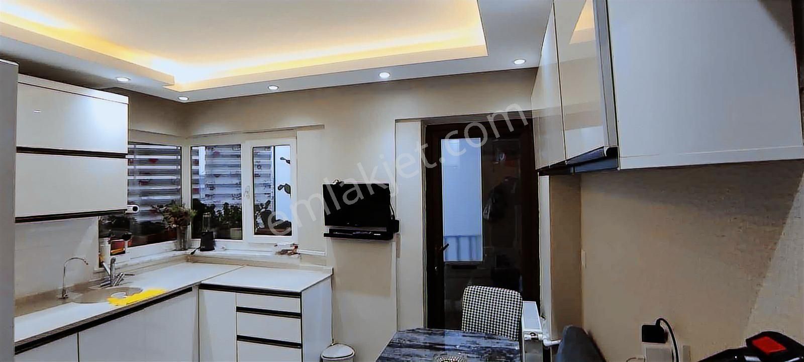 Batıkent Yenibatımah.hastane Yakını Full Yenilenmiş 3+1 Satılık - Görsel 3