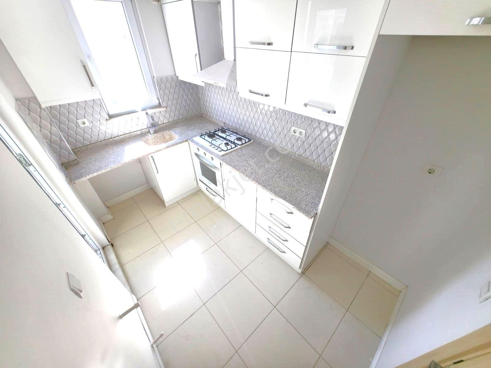 Akçay'da Aygül'den Ara Kat Masrafsız Hemen Oturuma Hazır Ayrı Mutfak Kaçmaz Fırsat 2+1 Satılık Daire - Görsel 8