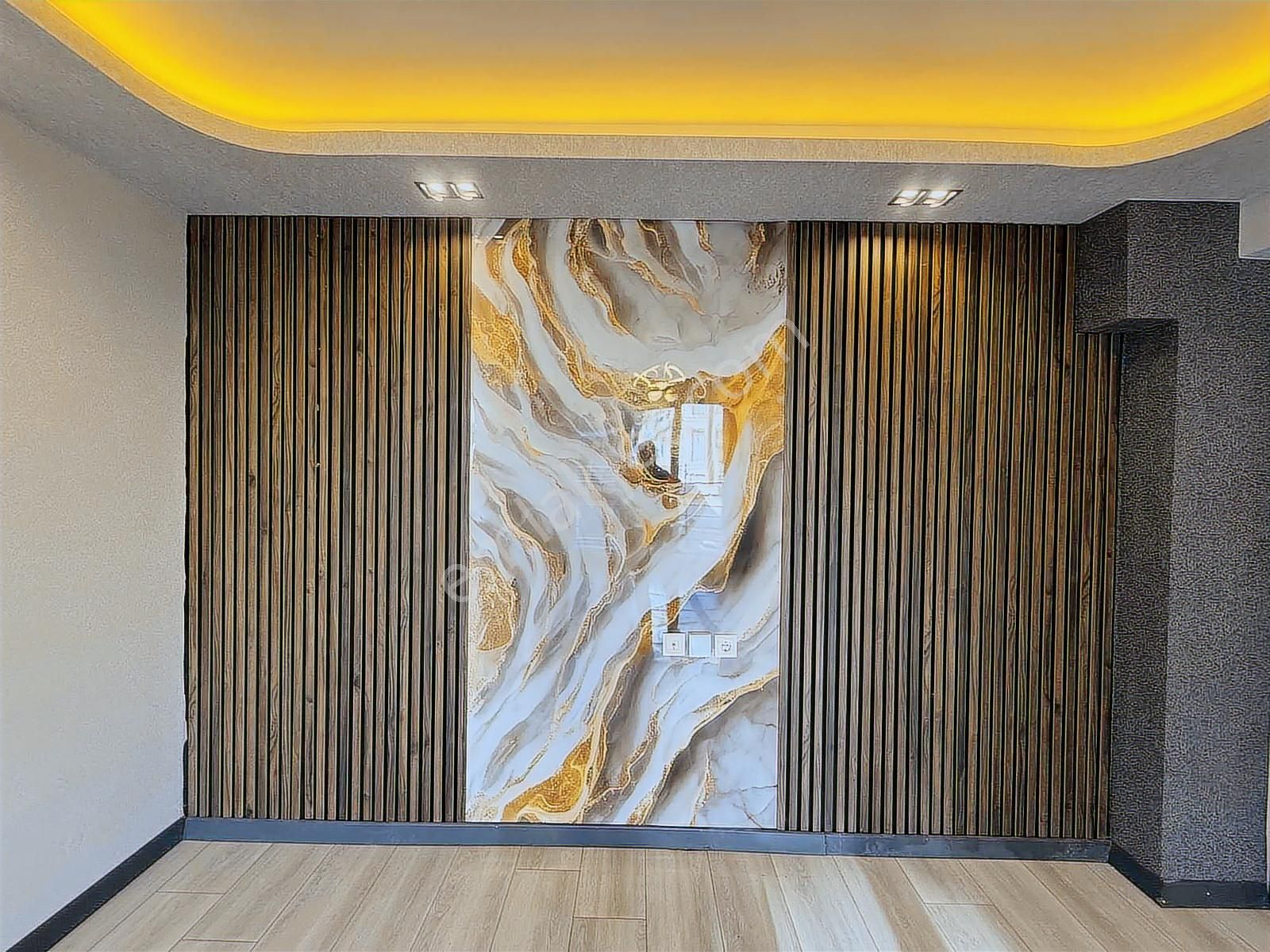 Mensa'dan Bağlum Bulvara Yürüme Mesafesinde 3. Kat Konumunda - Görsel 23