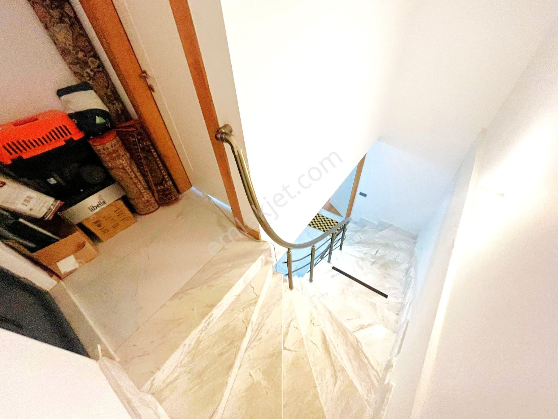 Tek Yetkili Aygülden Edremit Zeytinli'de Lüks Giyinme Odalı Ebeveyn Banyolu Teraslı 4+1satılık Villa - Görsel 23