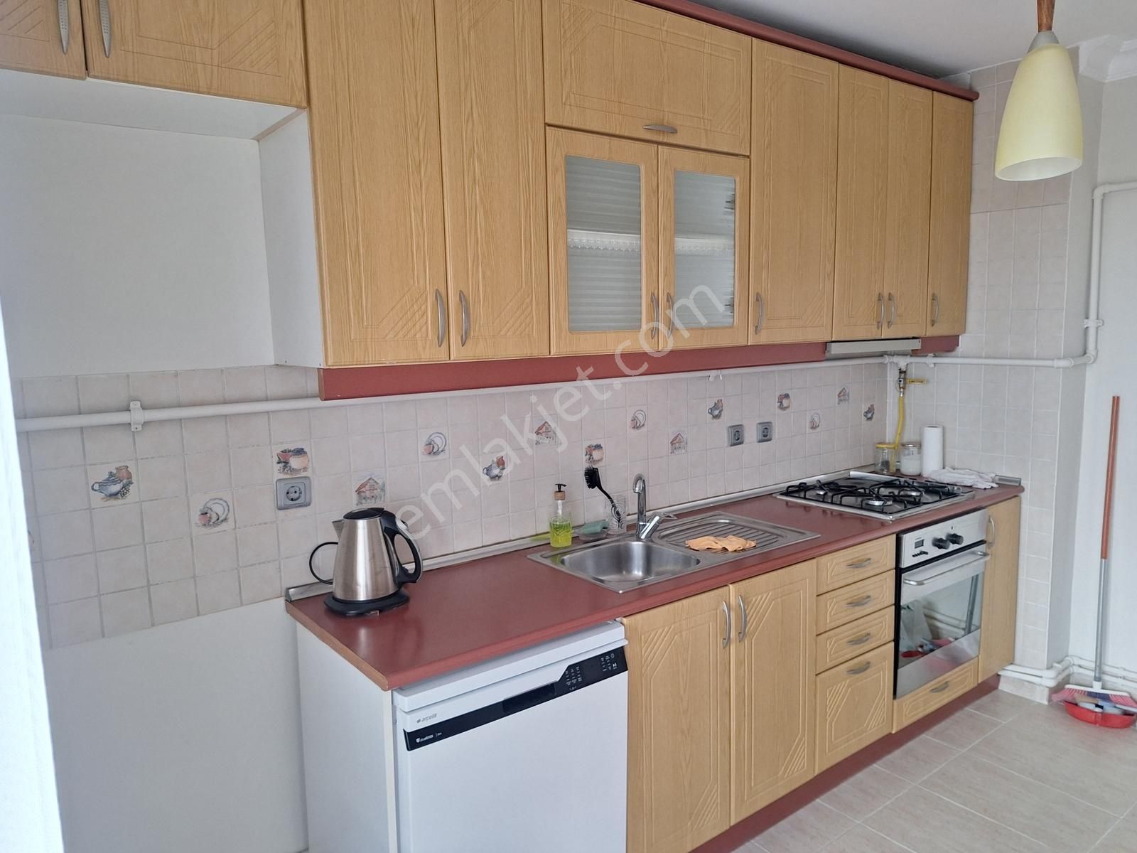 Esen'den Konak Caddesine Cephe Bakımlı & Büyük Kiralık Daire - Görsel 25