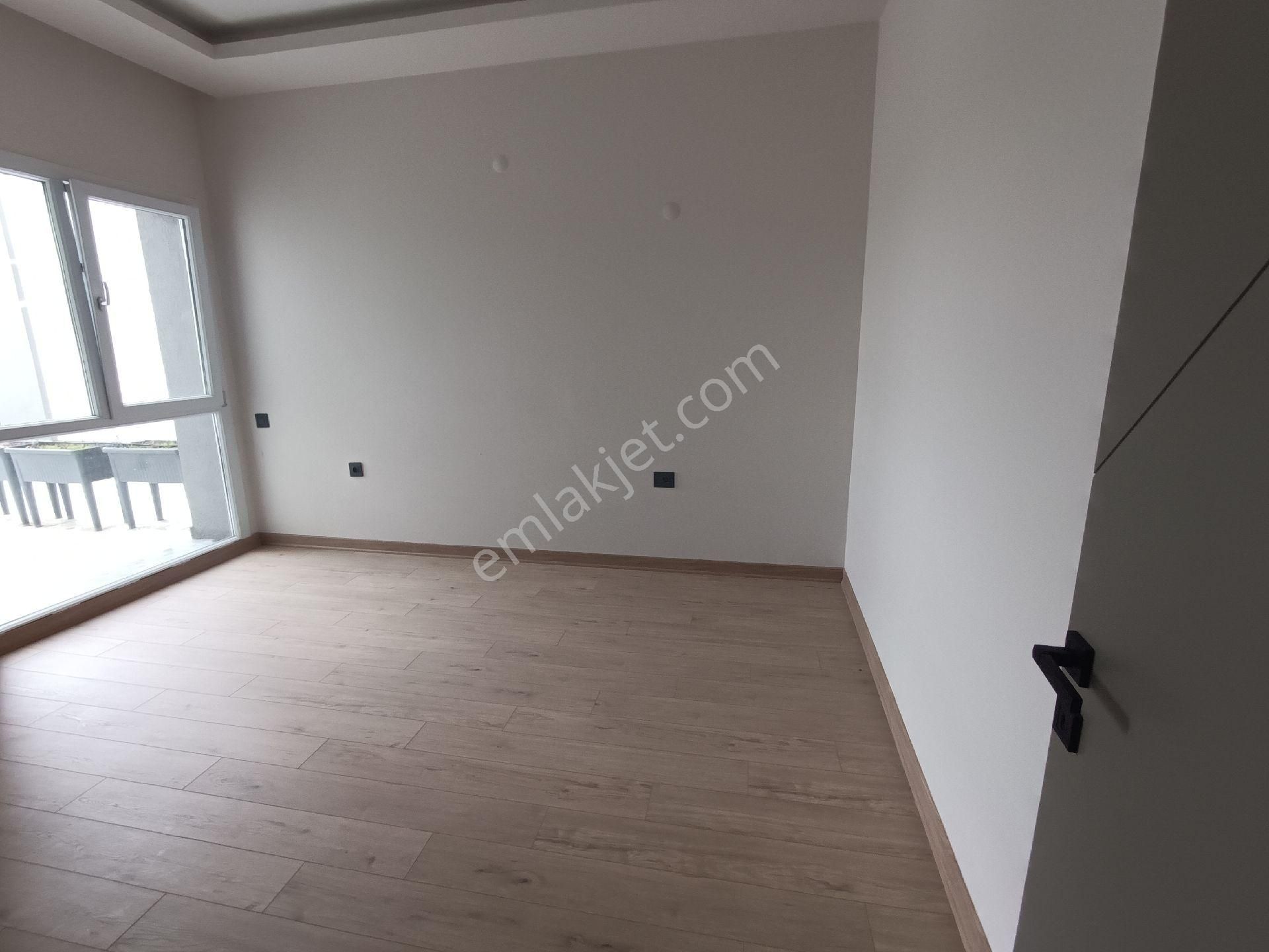 Kuşadası Kadınlar Denizinde 1+1. 2+1 3+1 Daireler - Görsel 18