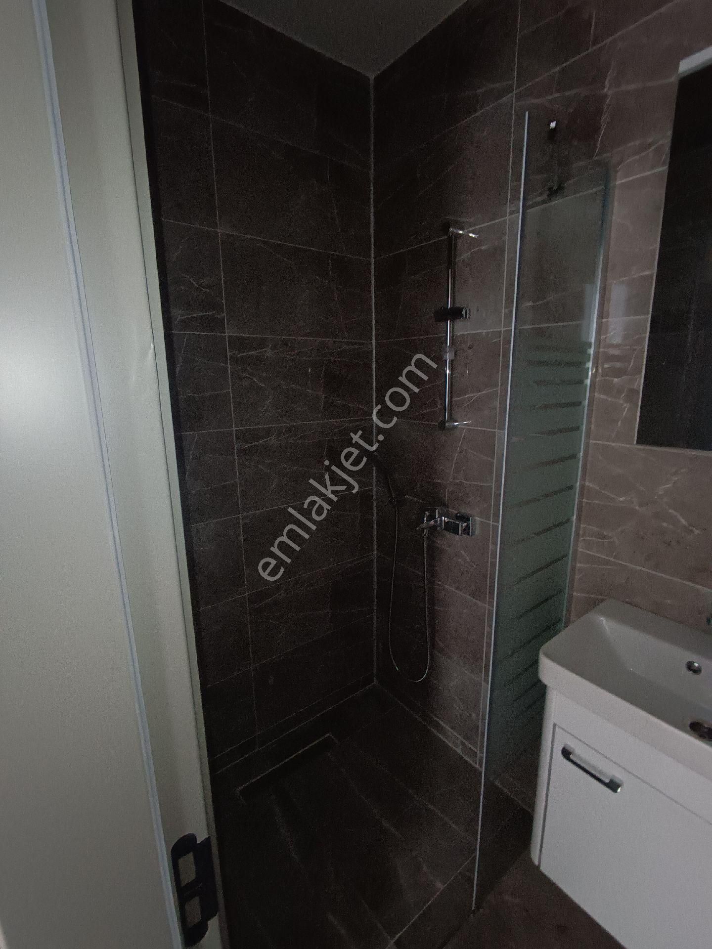 Kuşadası Kadınlar Denizinde 1+1. 2+1 3+1 Daireler - Görsel 17