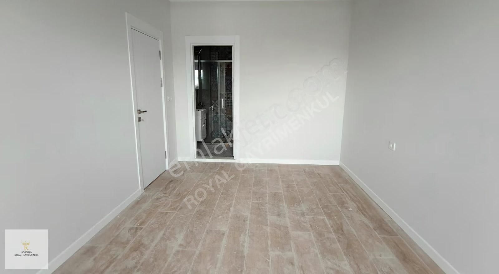 Royal Gayrimenkul Karaaptiler'de Ebeveyn Banyo Kiralık 2+1 Daire - Görsel 13