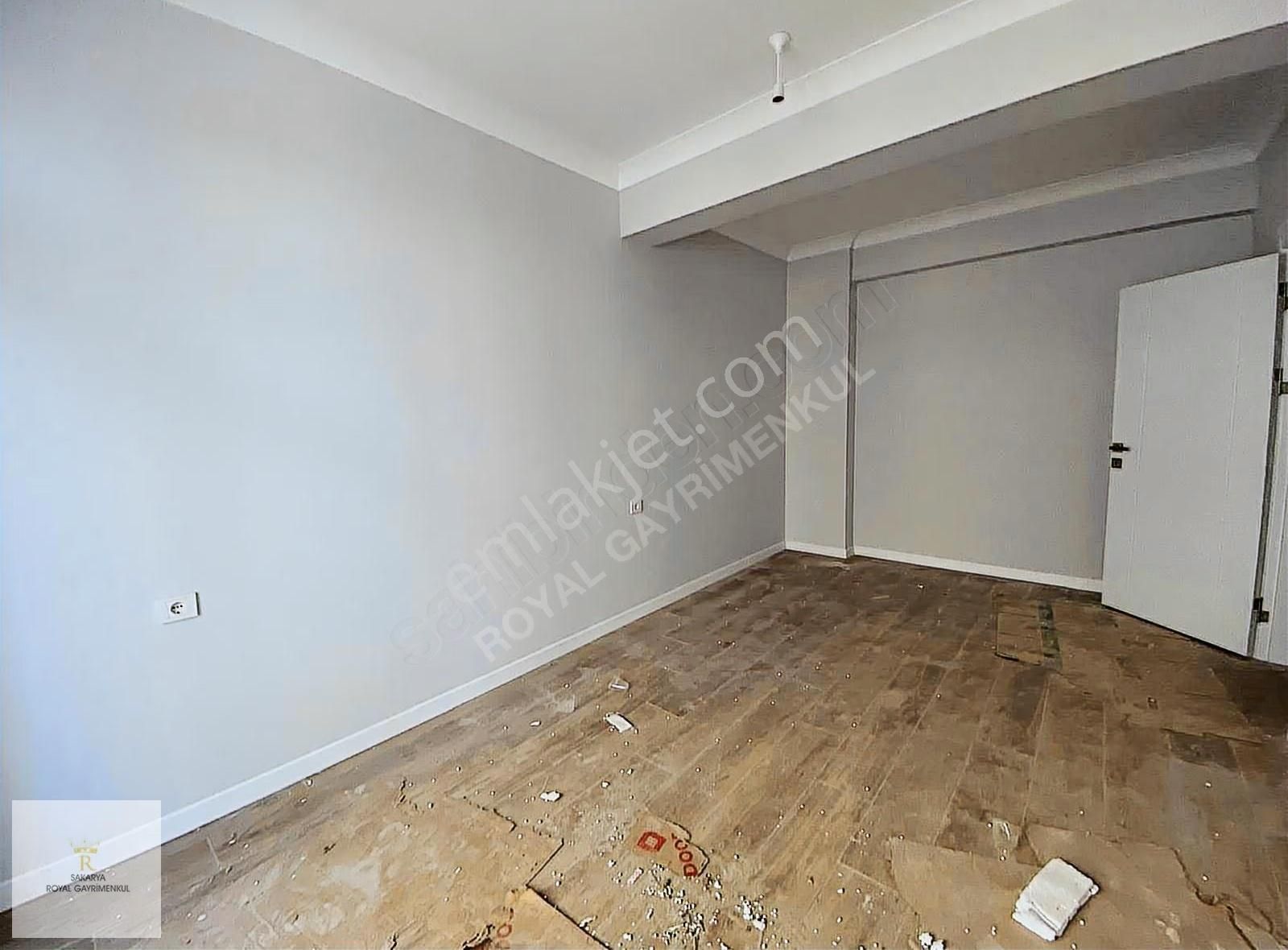 Royal Gayrimenkul Karaaptiler'de Ebeveyn Banyo Kiralık 2+1 Daire - Görsel 4