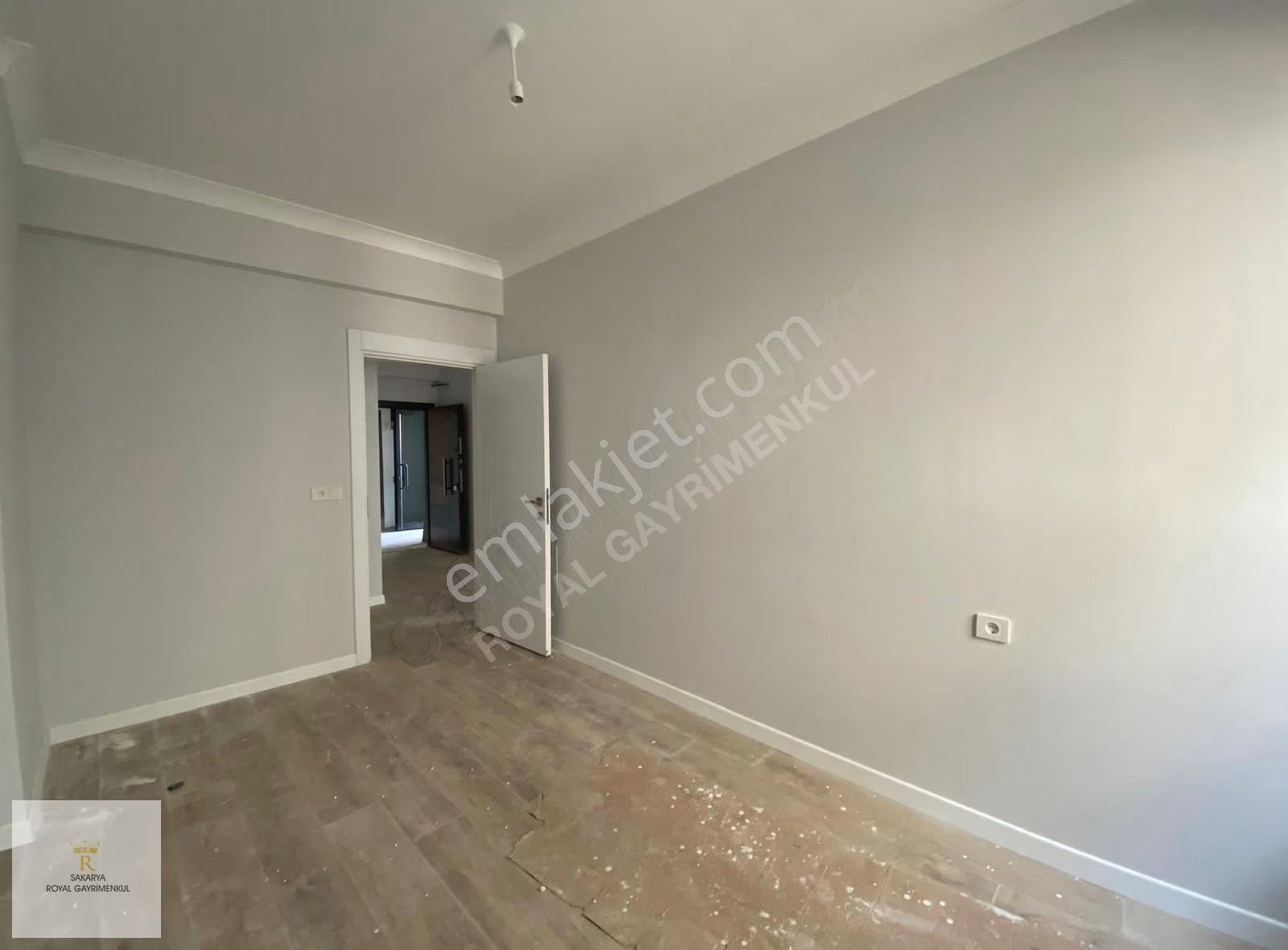 Royal Gayrimenkul Karaaptiler'de Ebeveyn Banyo Kiralık 2+1 Daire - Görsel 22