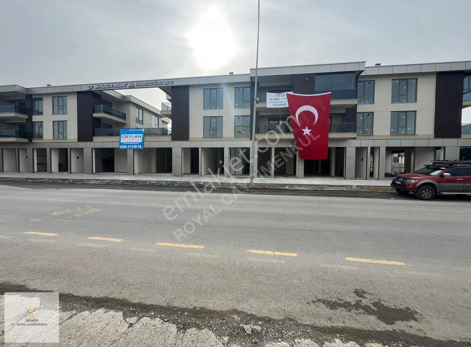 Serdivan'da Site İçi Geniş 2+1/sakarya Royal'den