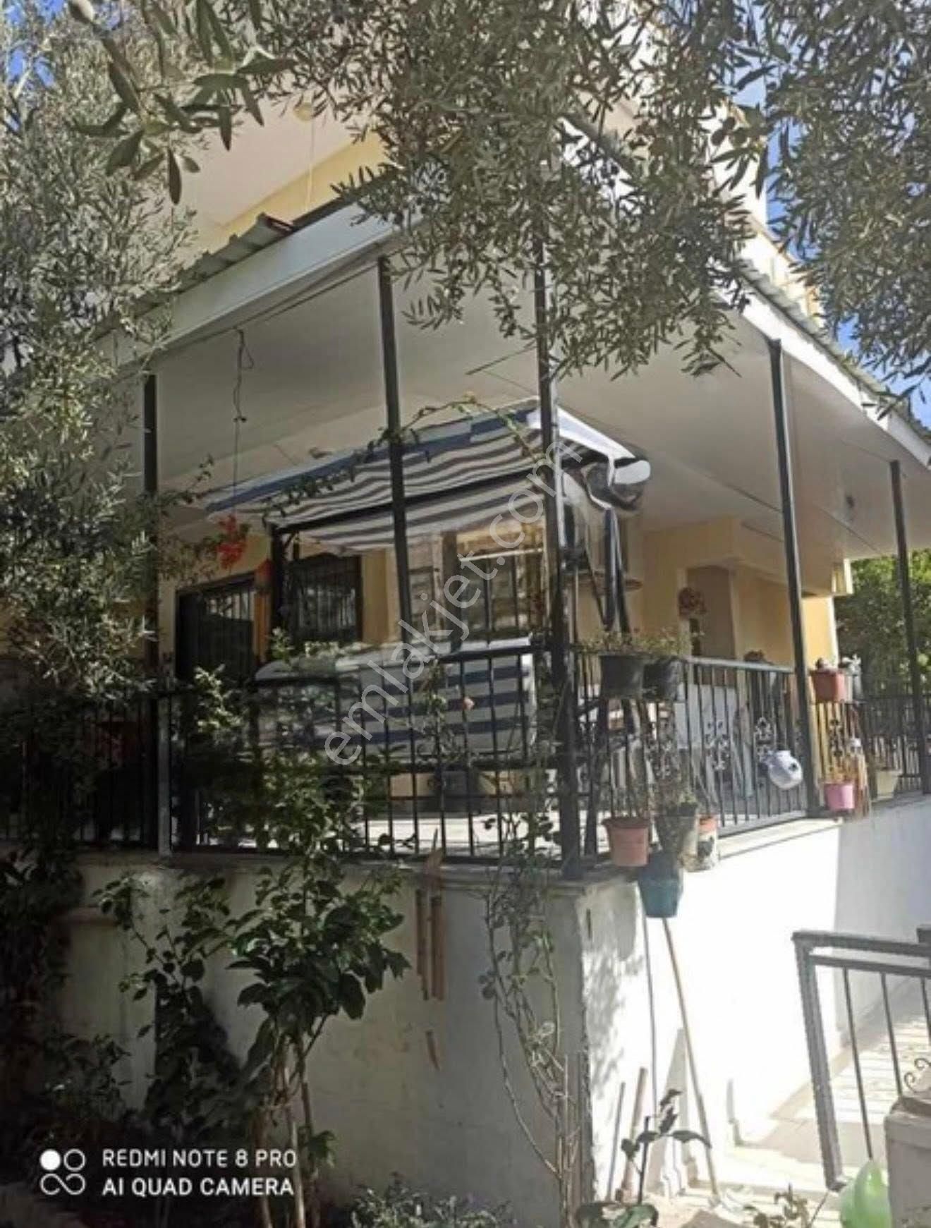 Kuşadası Değirmendere’desatılık Triplex Villa