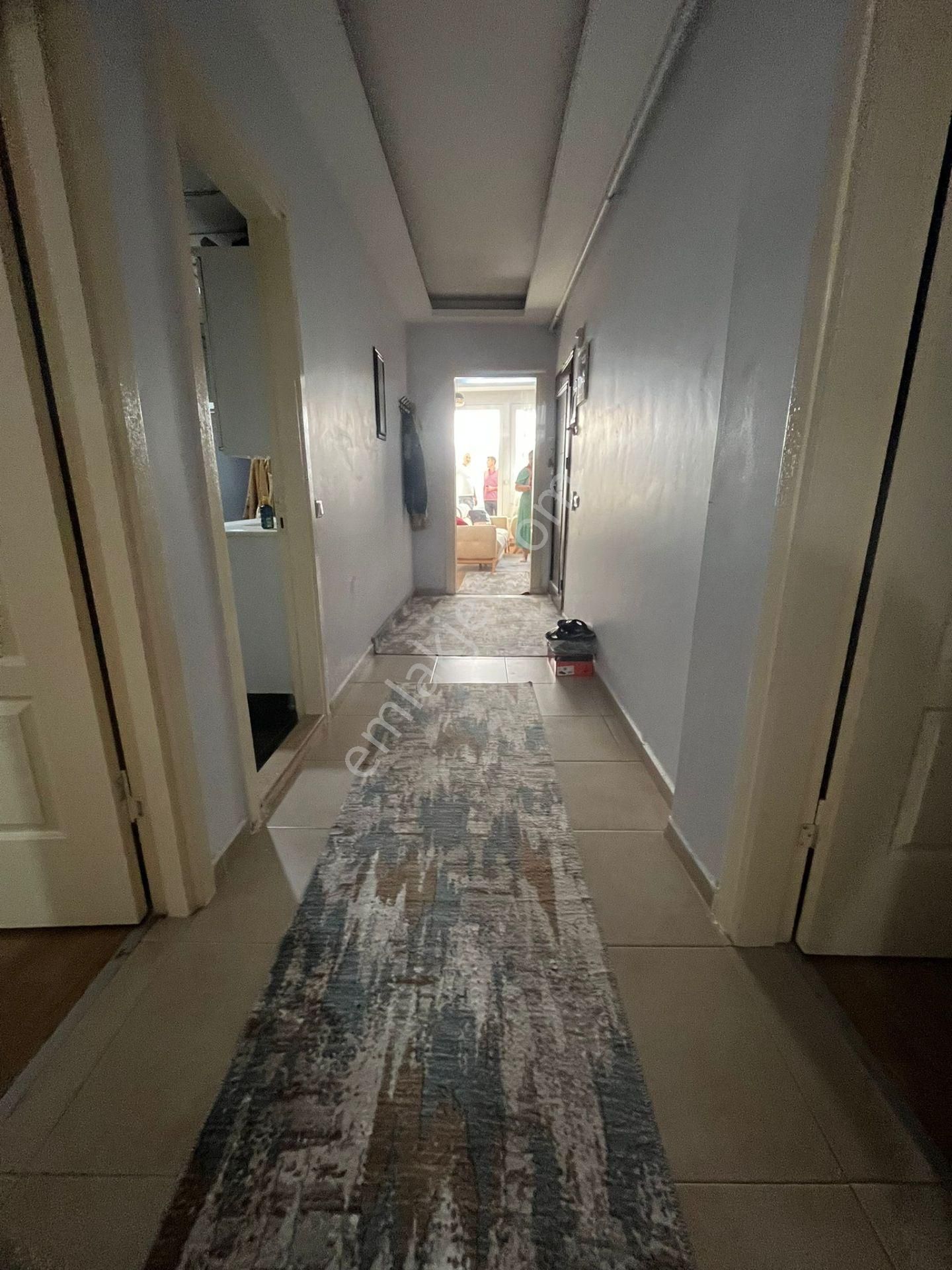 Yıldız Caddesinde 3+1 Bahçeli Ful Yapılı Doğalgazlı - Görsel 9