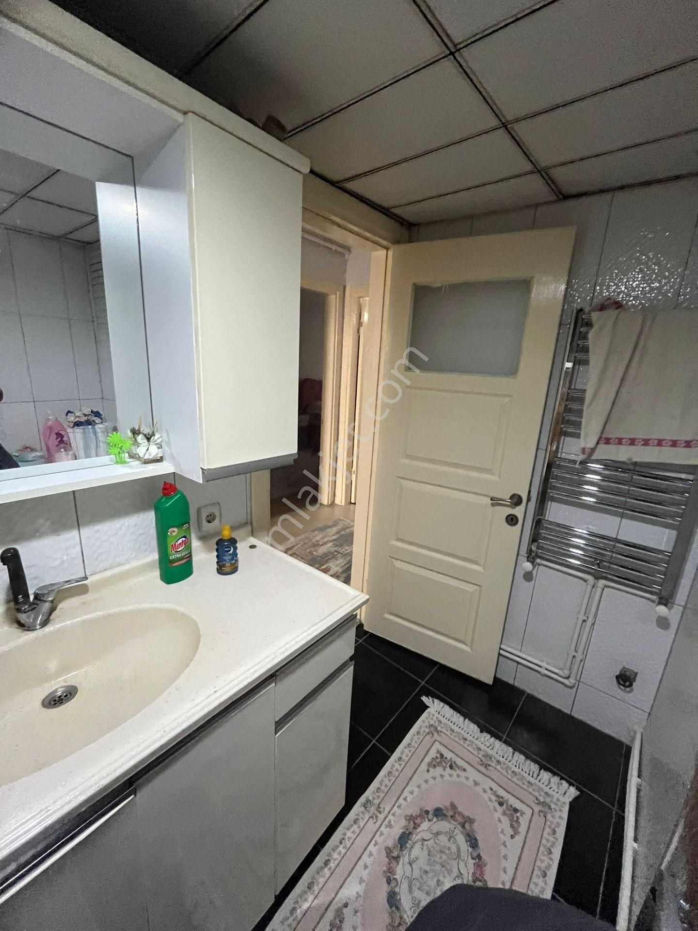 Yıldız Caddesinde 3+1 Bahçeli Ful Yapılı Doğalgazlı - Görsel 6