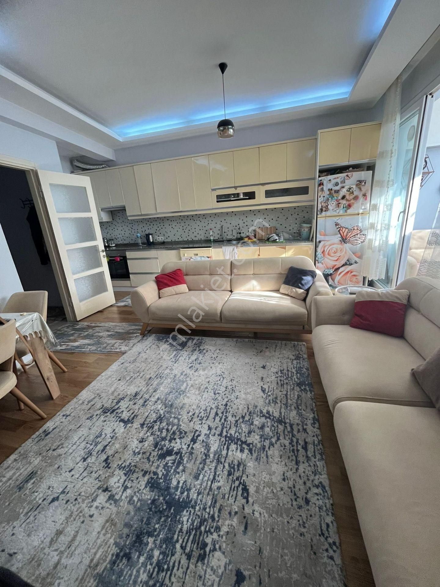 Yıldız Caddesinde 3+1 Bahçeli Ful Yapılı Doğalgazlı - Görsel 4