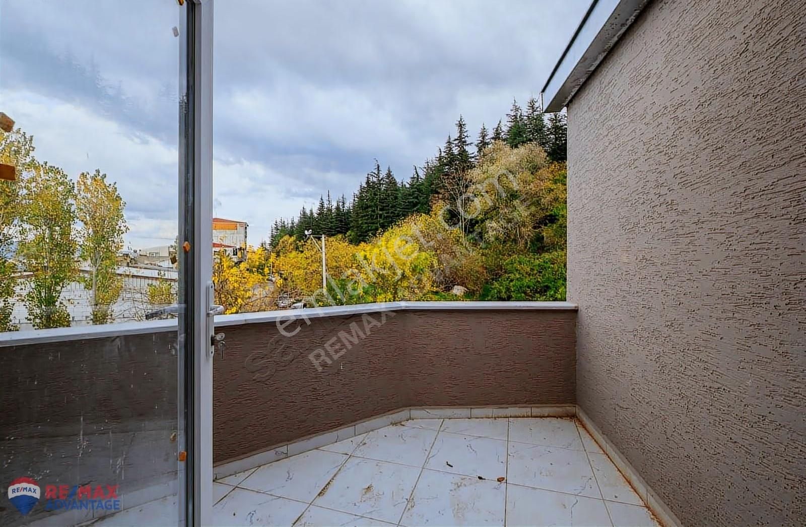 Remax Advantage'den Akçağlayan Da3+1 Yüksek Kredili Sıfır Dublex - Görsel 2