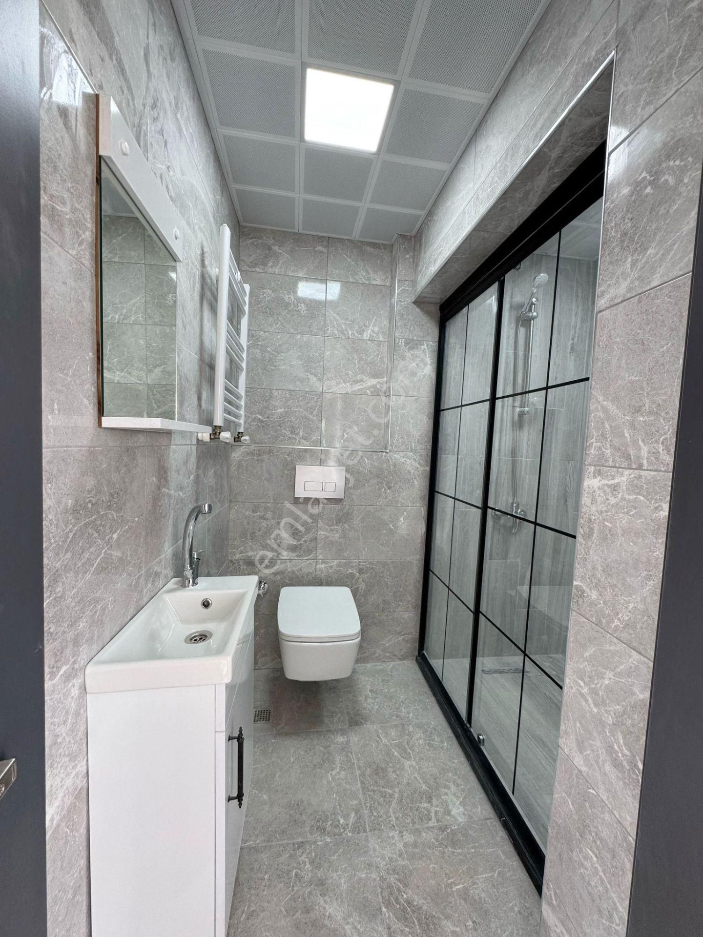 Çiçekli'de 3+1 Üst Kat Salon Bağımsız Lüks E.banyolu - Görsel 12