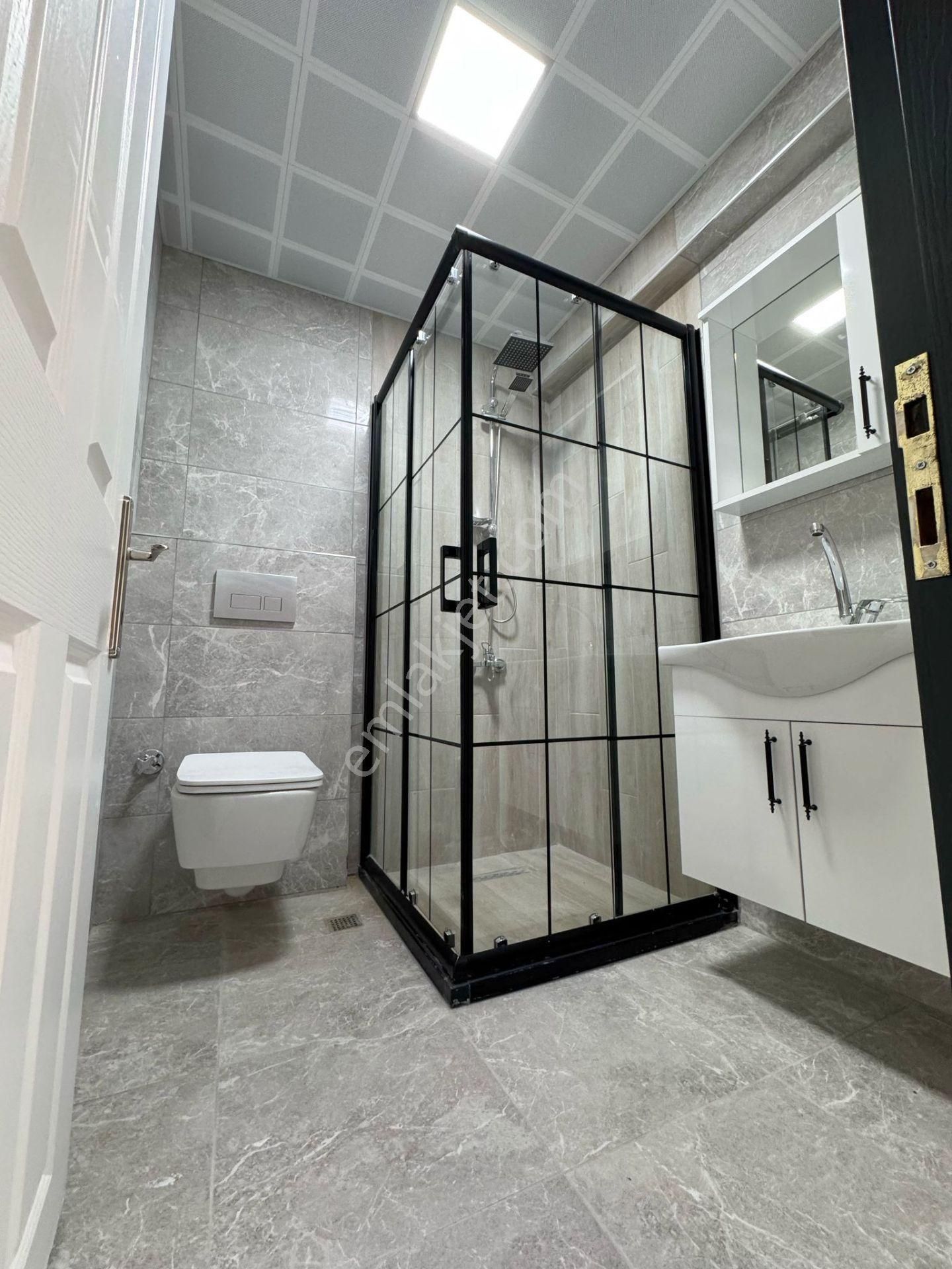 Çiçekli'de 3+1 Üst Kat Salon Bağımsız Lüks E.banyolu - Görsel 14