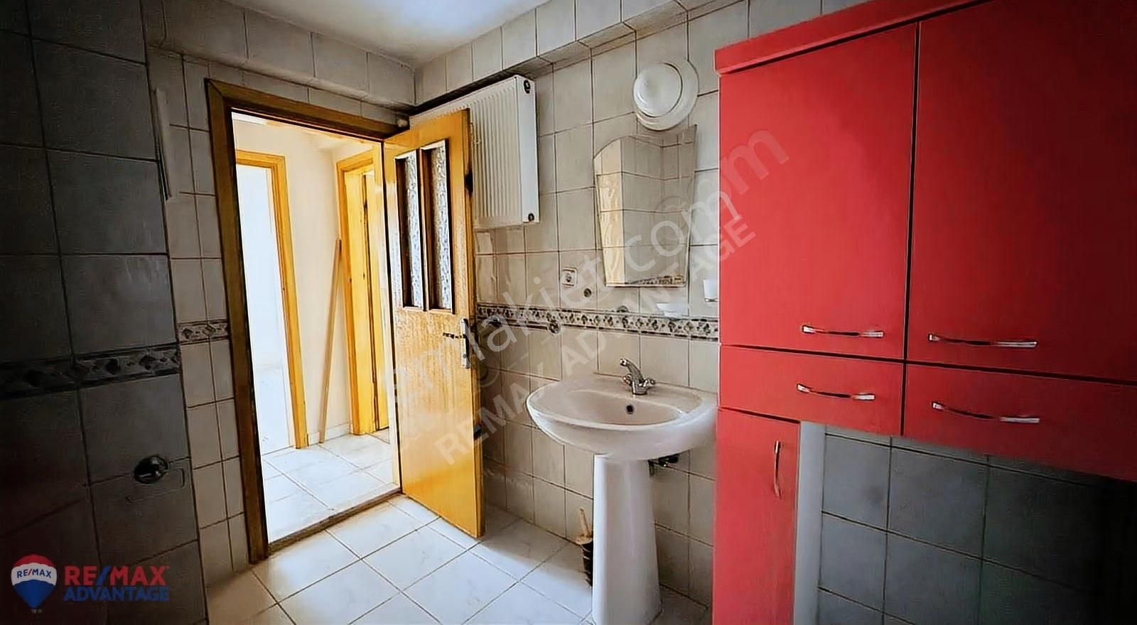 Remax Advantage'dan Podyum Parka Yakın Arakat Kıralık Daıre - Görsel 4