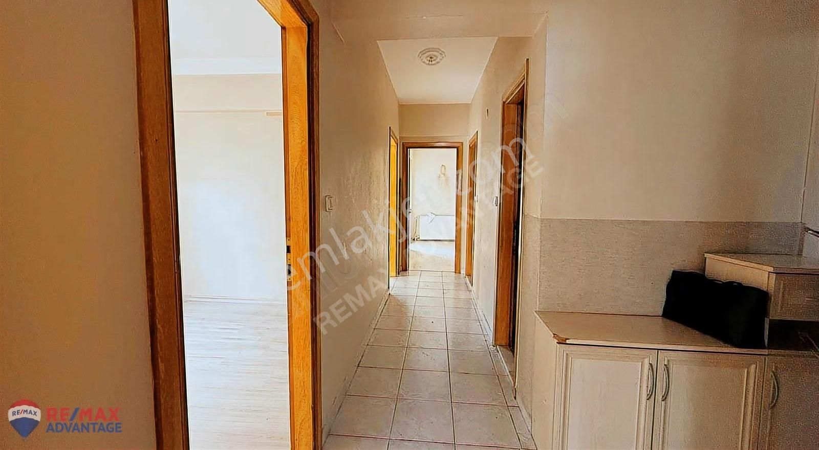 Remax Advantage'dan Podyum Parka Yakın Arakat Kıralık Daıre - Görsel 2