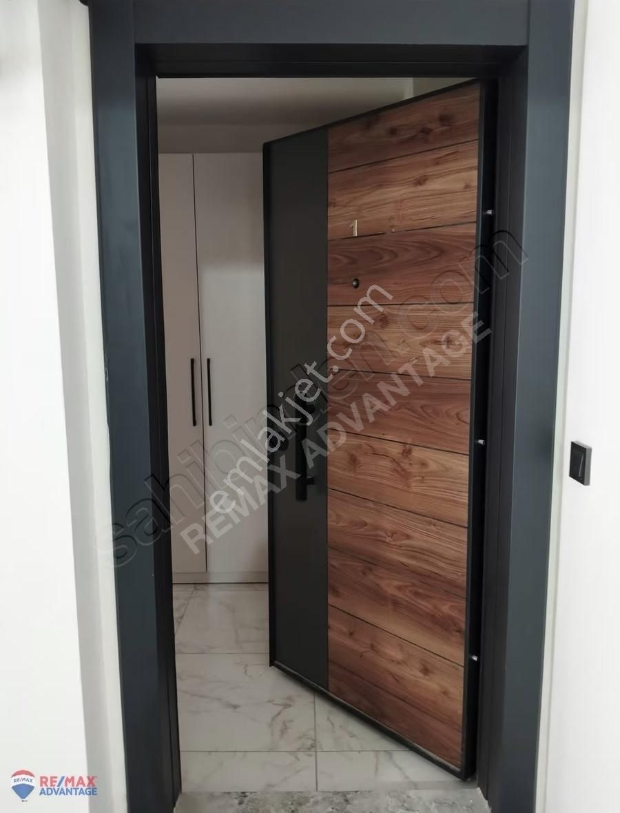 Re/max Advantage Ovaakçada Cadde Üzeri Sıfır 2+1 Satılık Daire - Görsel 2