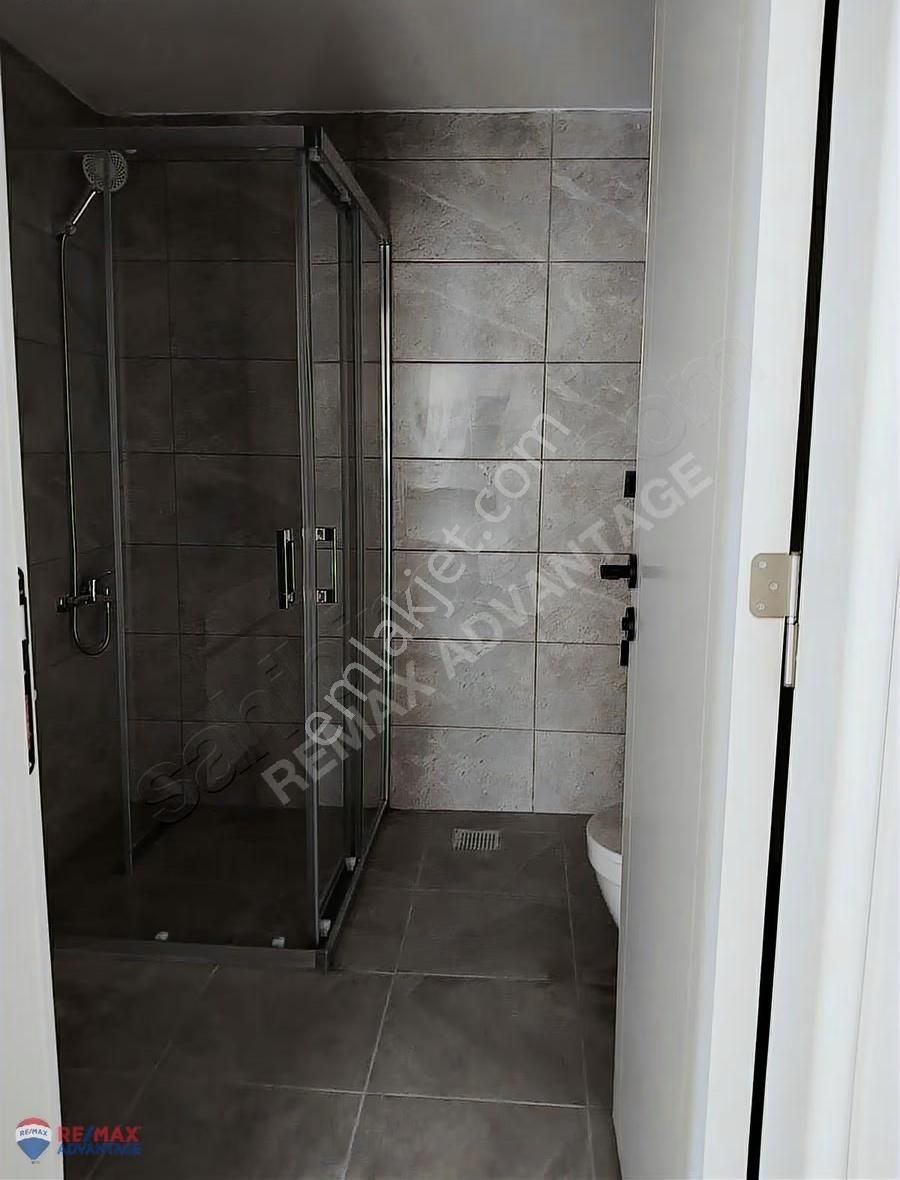 Re/max Advantage Ovaakçada Cadde Üzeri Sıfır 2+1 Satılık Daire - Görsel 11