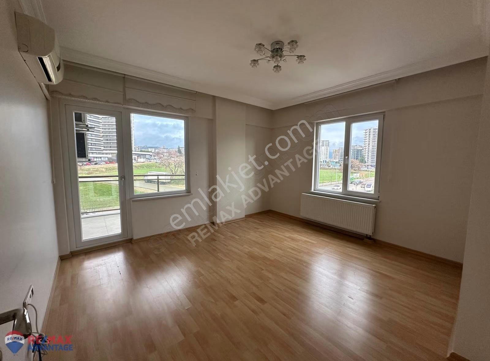 Remax Advantage' Dan 23 Nısan'da 3+1 Ara Kat Kıralık Daıre - Görsel 15