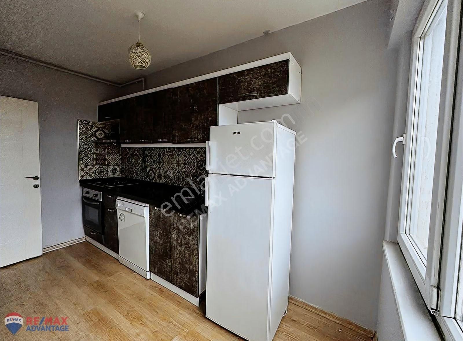 Remax Advantage'dan Kapalı Mutfaklı 2+1 Eşyalı Yeni Daire - Görsel 2