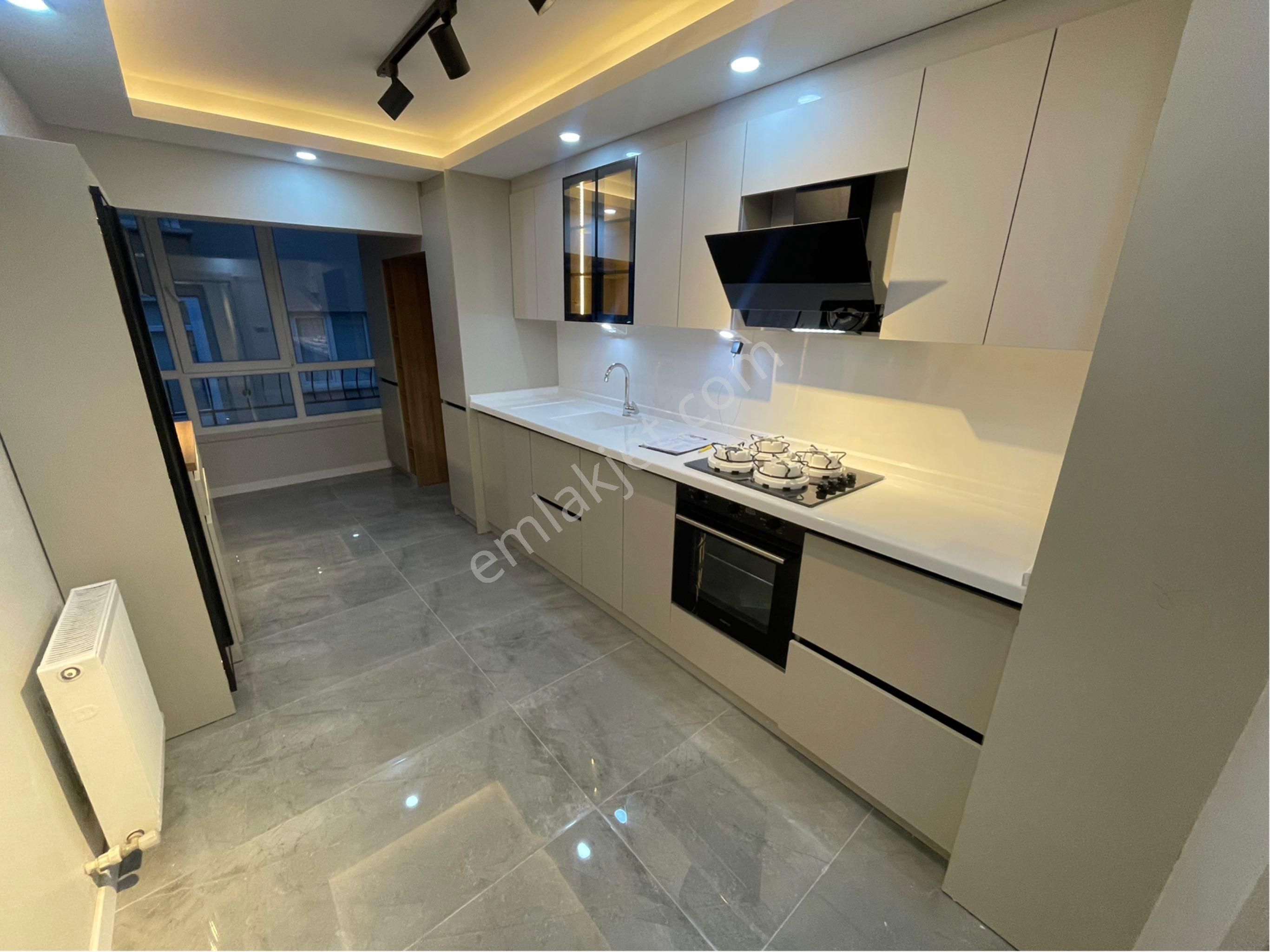 Etimesgut İstasyon Mh.'de 3+1 Geniş Ultra Lüks Satılık Daire