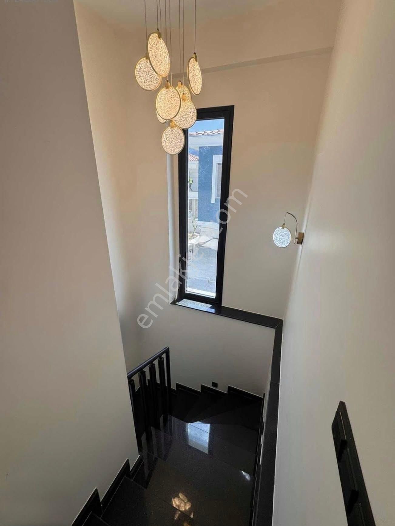 Kuşadası Davutlar’da Satılık Müstakil Villa - Görsel 5