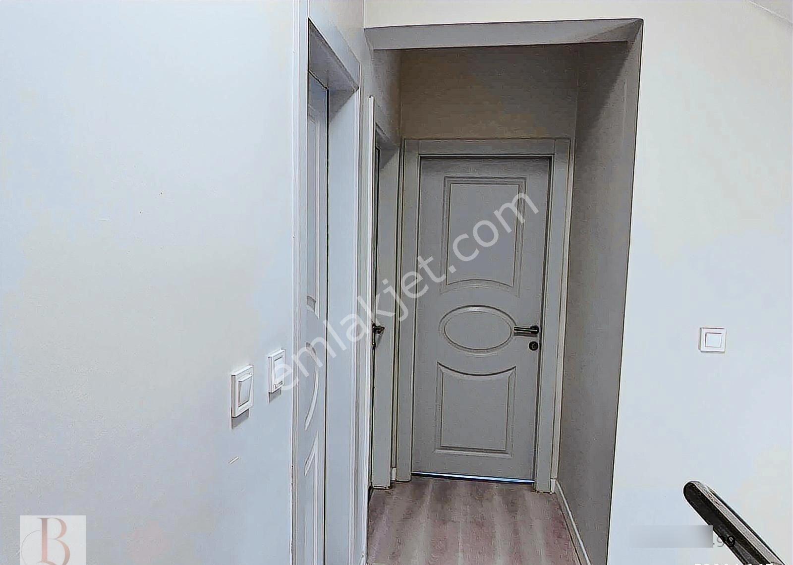 İncek Tek Yapıda Bulvara Yakın Bakımlı Villa - Görsel 20