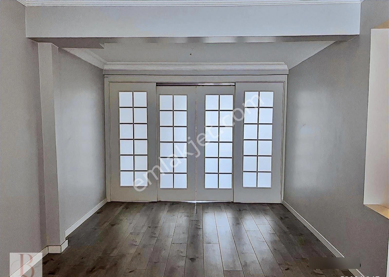 İncek Tek Yapıda Bulvara Yakın Bakımlı Villa - Görsel 24
