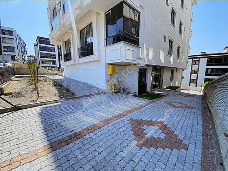 Sultan Gayrimenkul' Den Lüx Satılık 1+1 Daire - Görsel 2