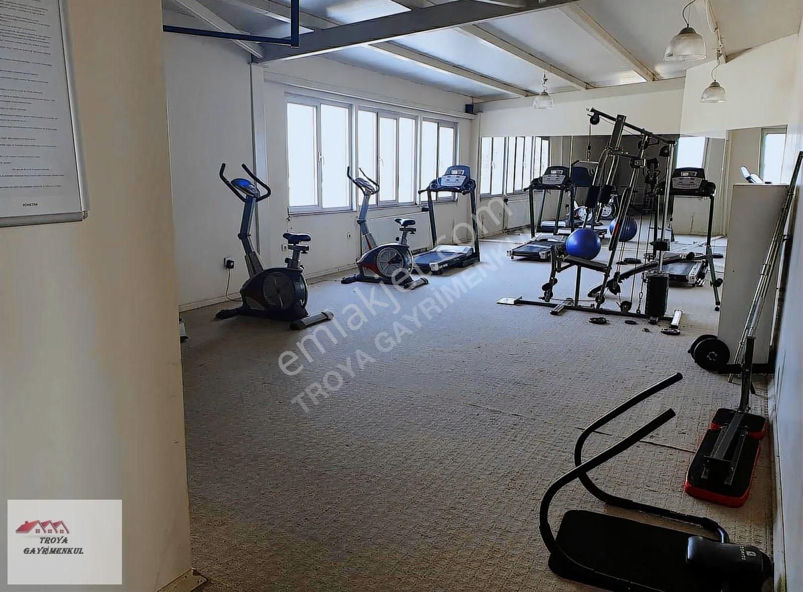 Cumhuriyet Mah Metrobüs Yürüme Mesafesinde 2+1 Kiralık Daire - Görsel 15