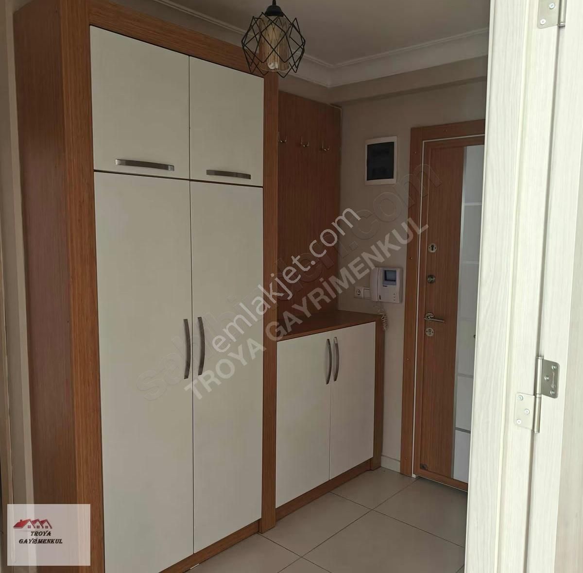 Cumhuriyet Mah Metrobüs Yürüme Mesafesinde 2+1 Kiralık Daire - Görsel 8