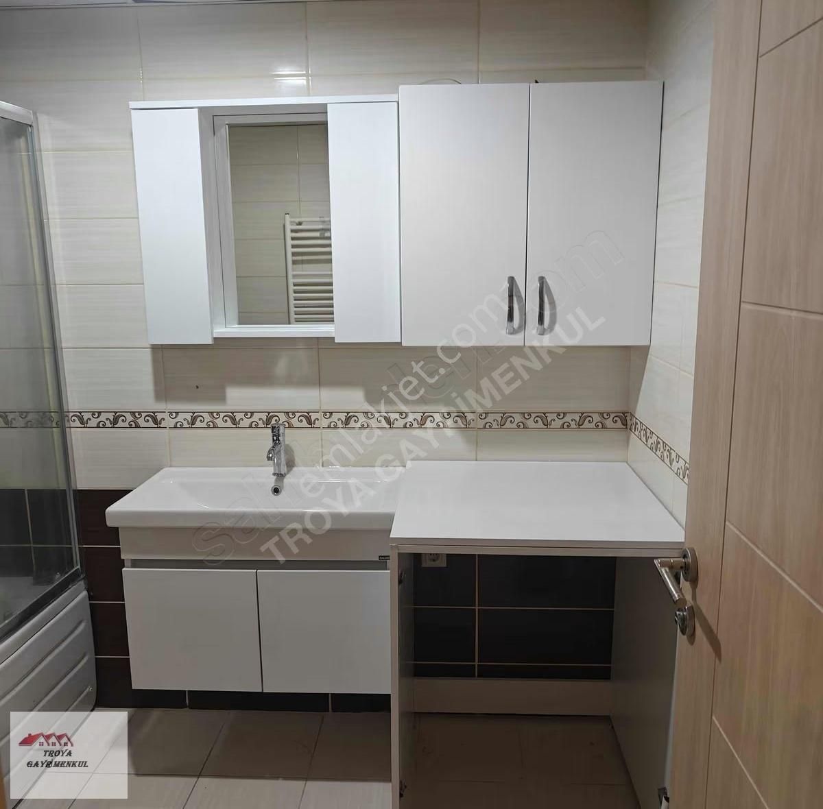 Cumhuriyet Mah Metrobüs Yürüme Mesafesinde 2+1 Kiralık Daire - Görsel 5