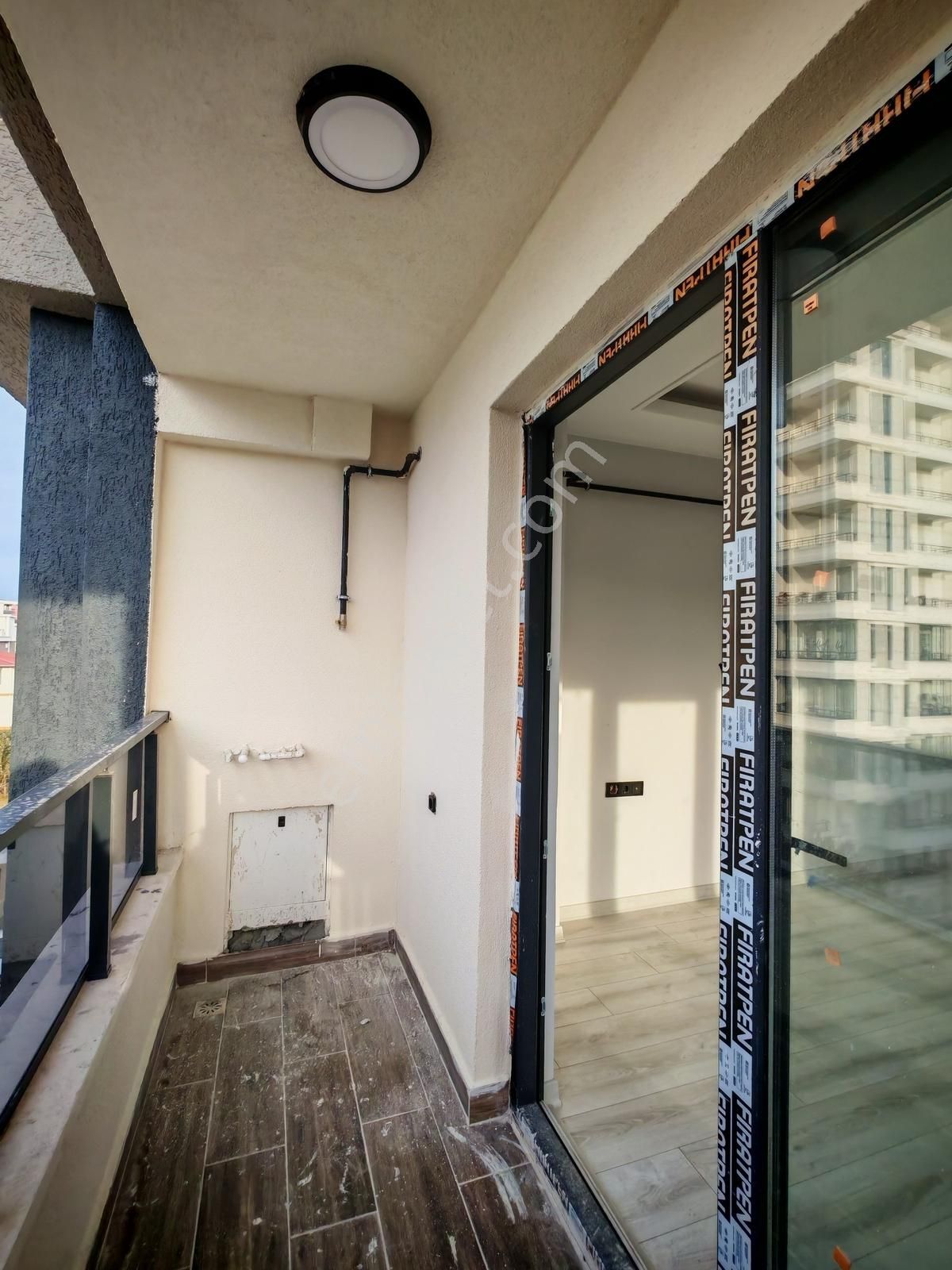 Yerden Isıtmalı Lüx Satılık 1+1 Daire - Görsel 3