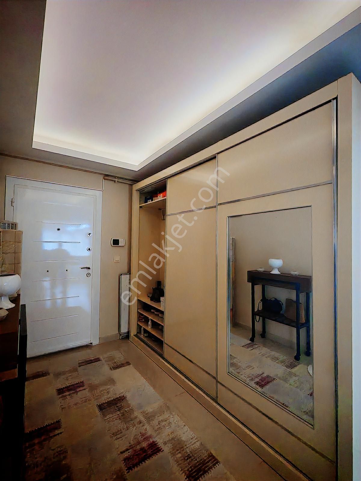 Sultan Gümüş. Merkezi Konum Bulvar Cephe Satılık Geniş 3+1 Daire - Görsel 12