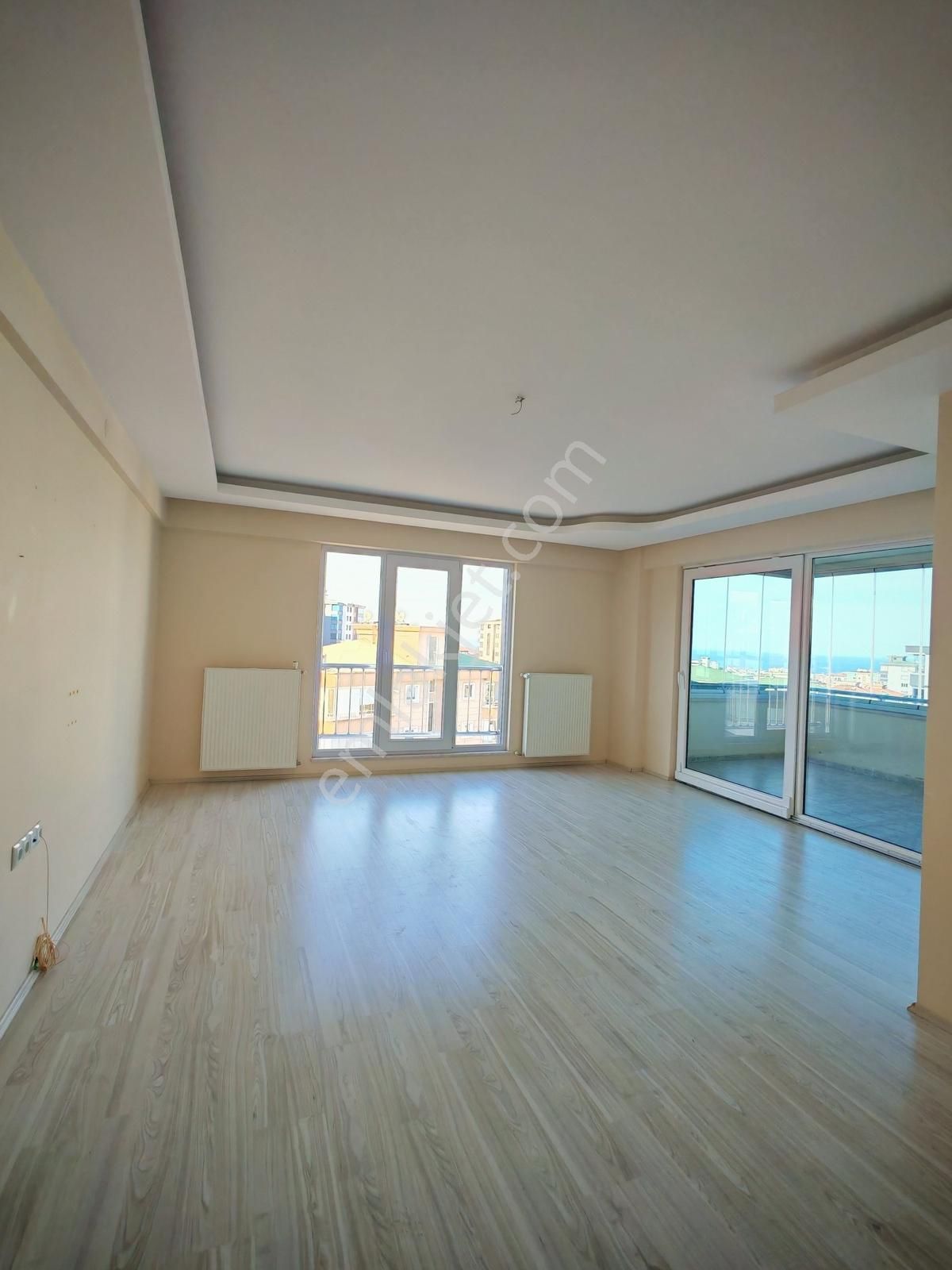 Mevlana'da Deniz Manzaralı Geniş Satılık 4+1 Daire - Görsel 10