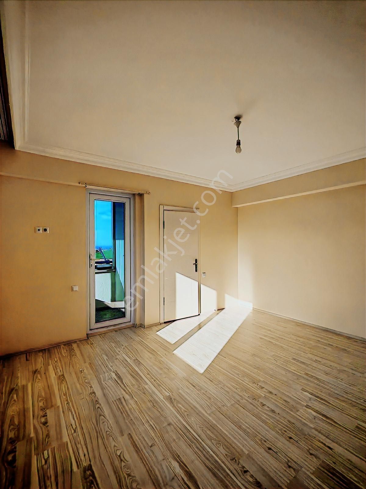 Mevlana'da Deniz Manzaralı Geniş Satılık 4+1 Daire - Görsel 18