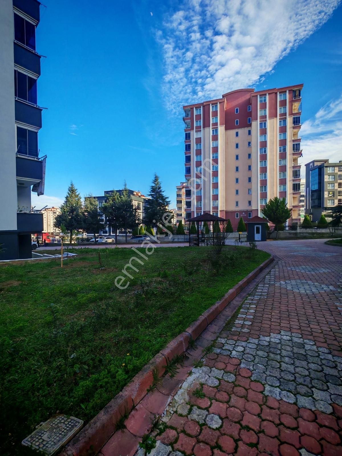 Mevlana'da Deniz Manzaralı Geniş Satılık 4+1 Daire - Görsel 8