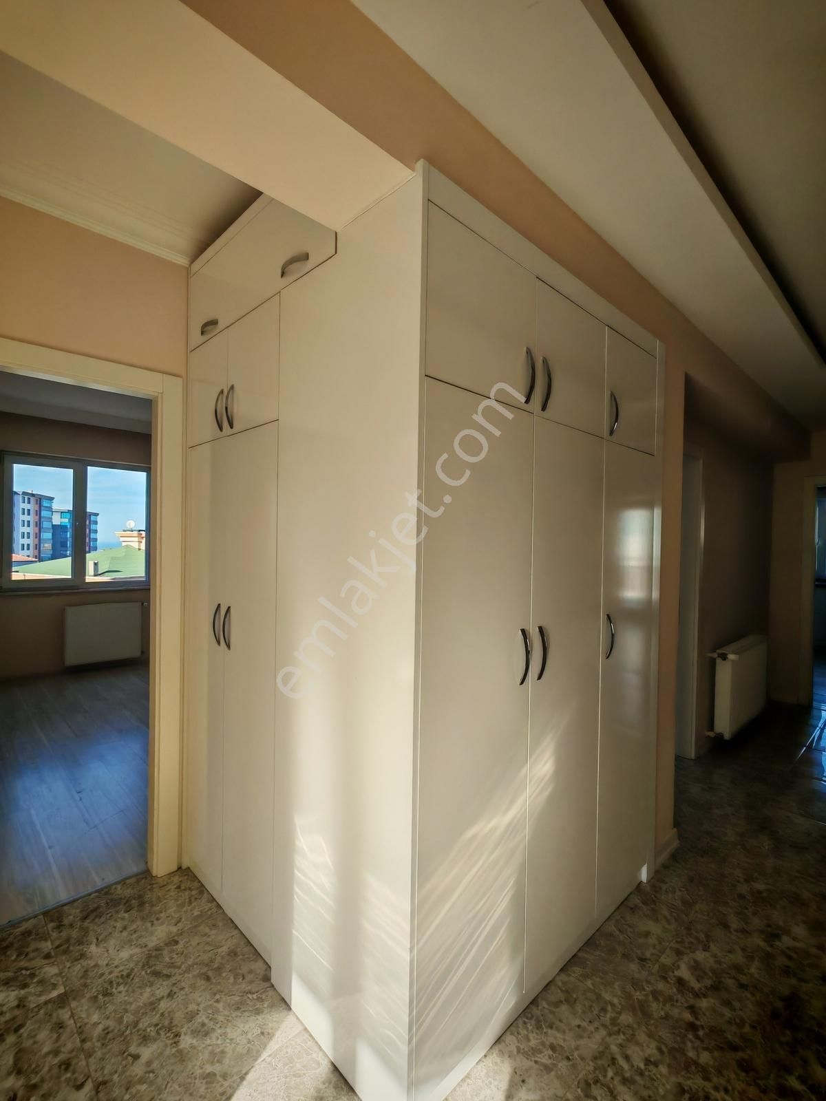 Mevlana'da Deniz Manzaralı Geniş Satılık 4+1 Daire - Görsel 19