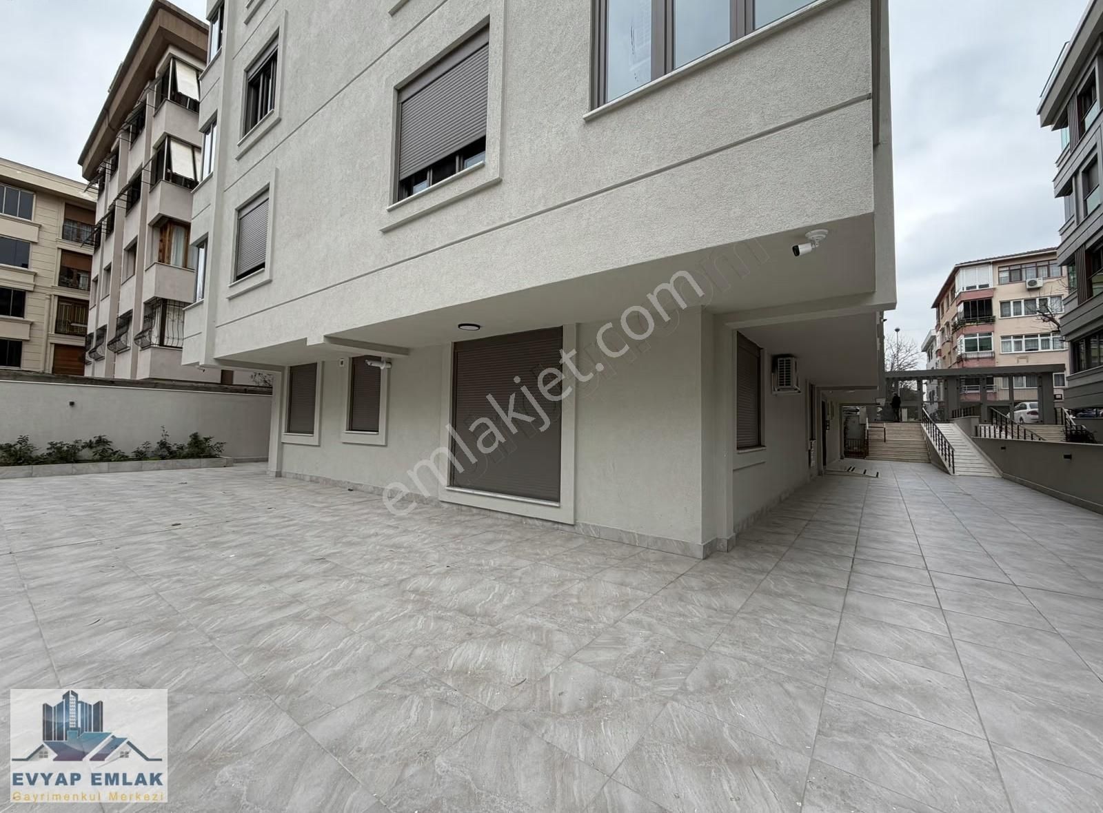 Ev-yaptan Bahçelievler Sadri Alışık Parkı Karşısı 3+1 Sıfır Bina - Görsel 12