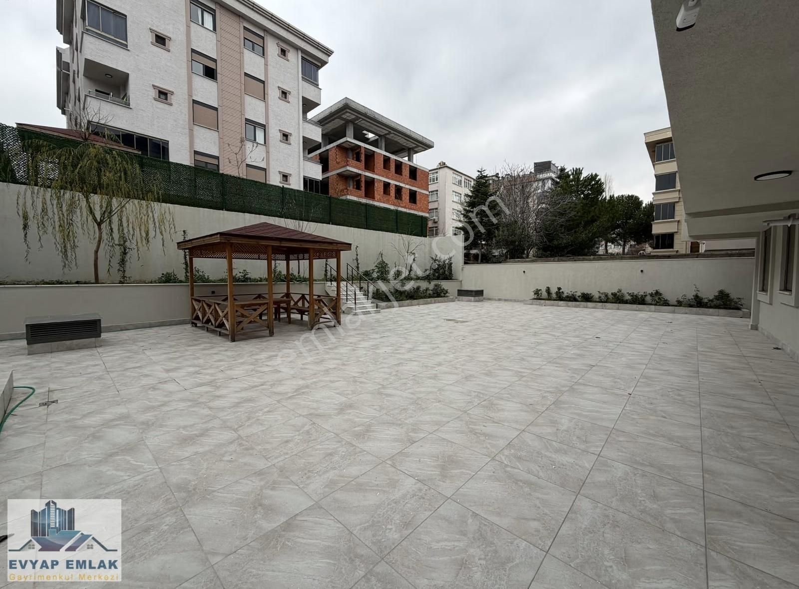 Ev-yaptan Bahçelievler Sadri Alışık Parkı Karşısı 3+1 Sıfır Bina - Görsel 7