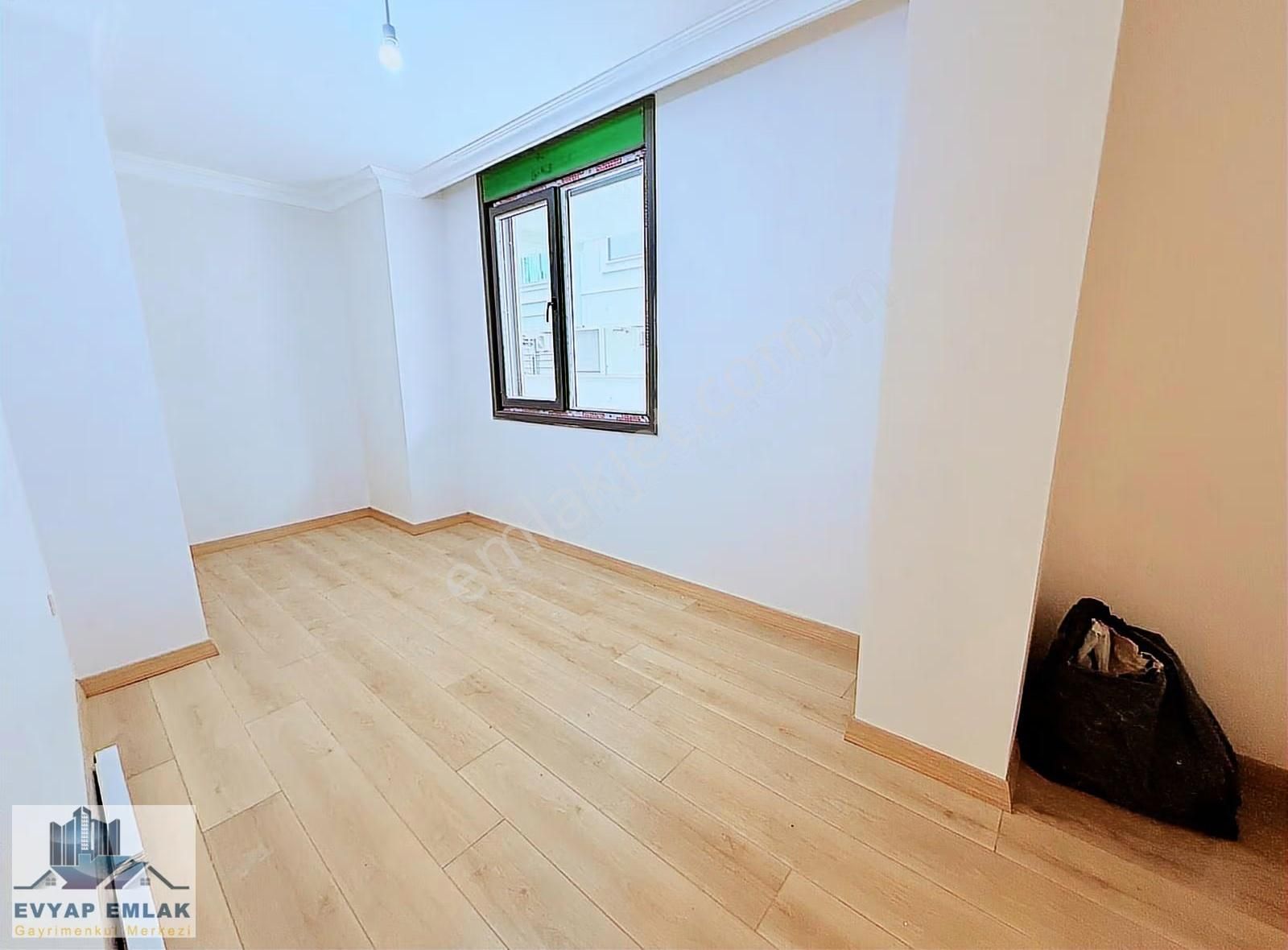 Ev-yaptan Bahçelievler Sadri Alışık Parkı Karşısı 3+1 Sıfır Bina - Görsel 5