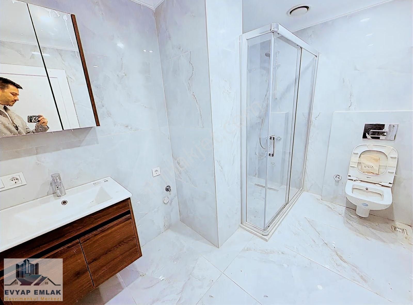 Ev-yaptan Bahçelievler Sadri Alışık Parkı Karşısı 3+1 Sıfır Bina - Görsel 3