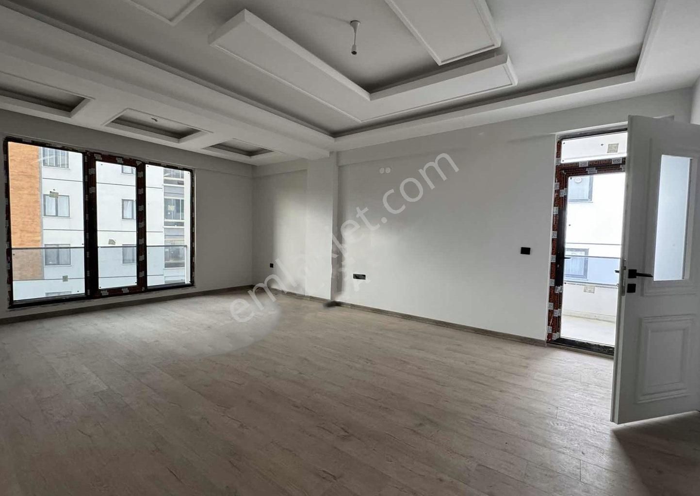 Sultan Gayrimenkul Den Merkezi Konumda Lüx 3+1 Daire