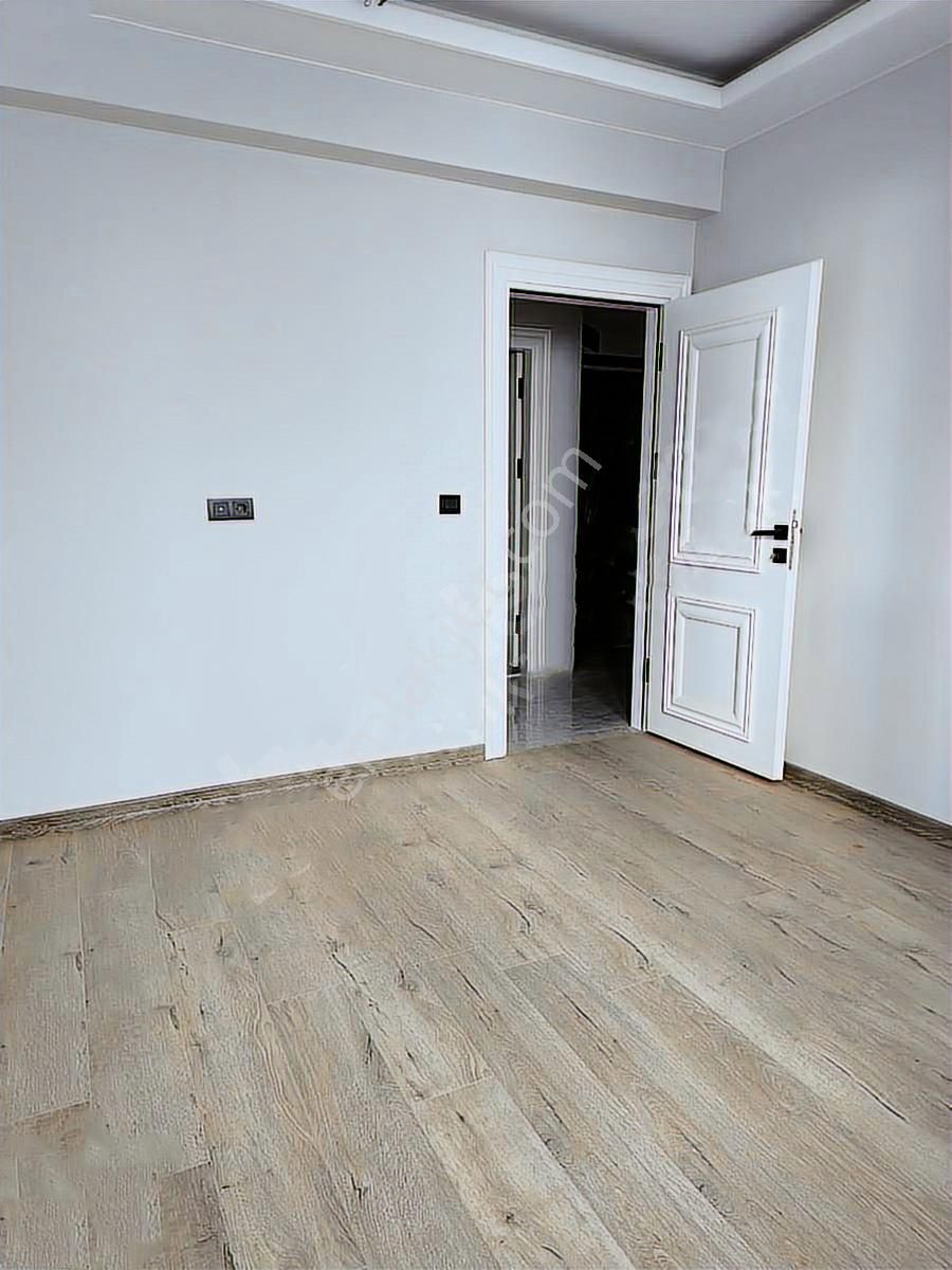 Sultan Gayrimenkul Den Merkezi Konumda Lüx 3+1 Daire - Görsel 12