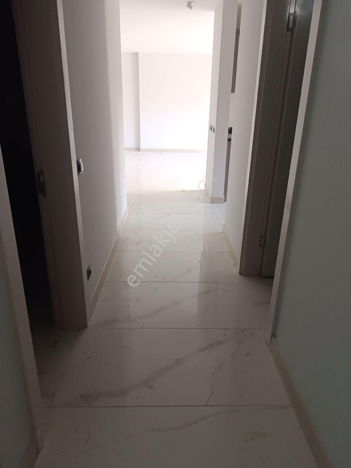 Kuşadası Merkezde Satılık 3+1 Sıfır Daire - Görsel 29