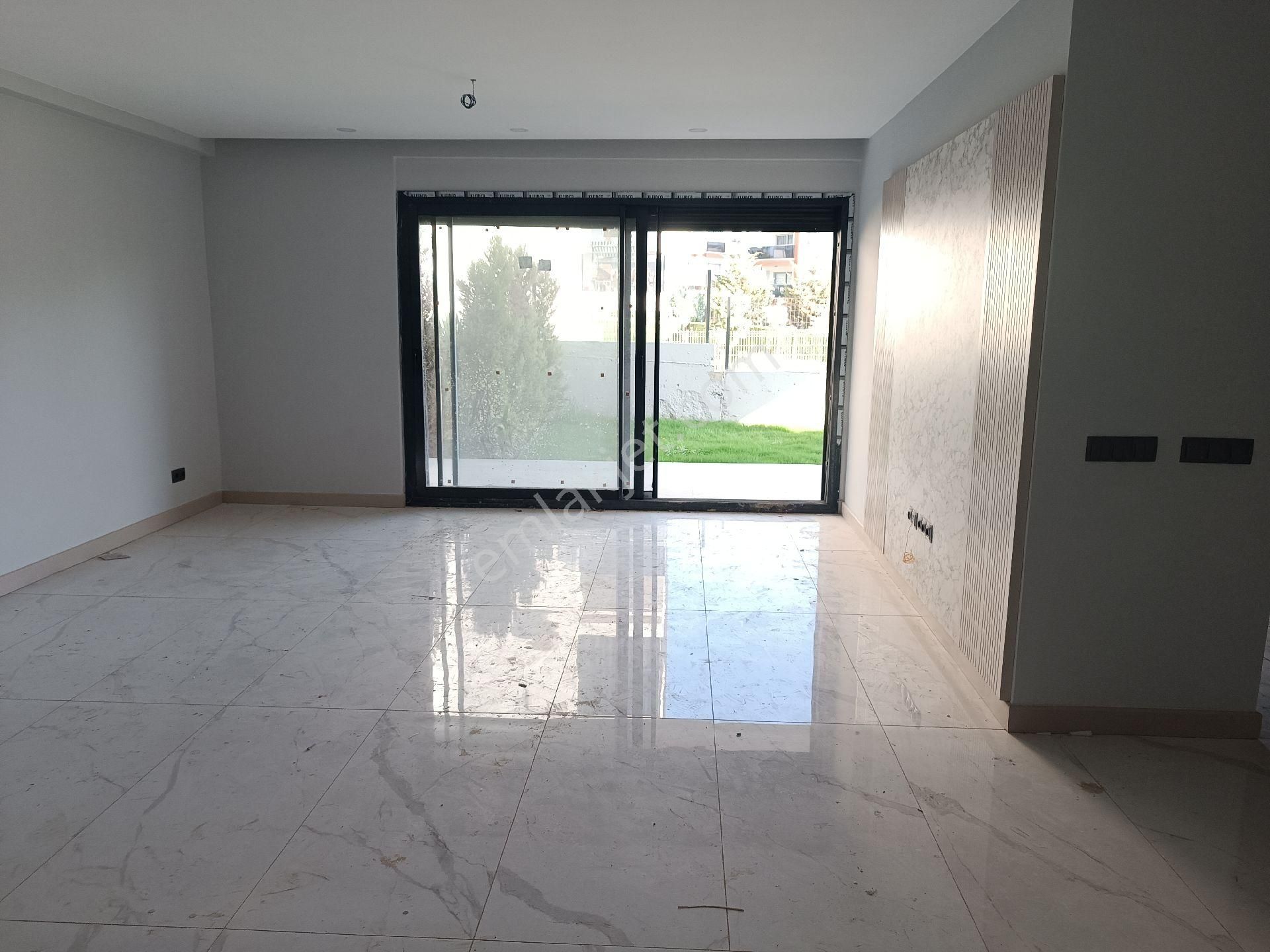 Kuşadası Merkezde Satılık 3+1 Sıfır Daire - Görsel 32