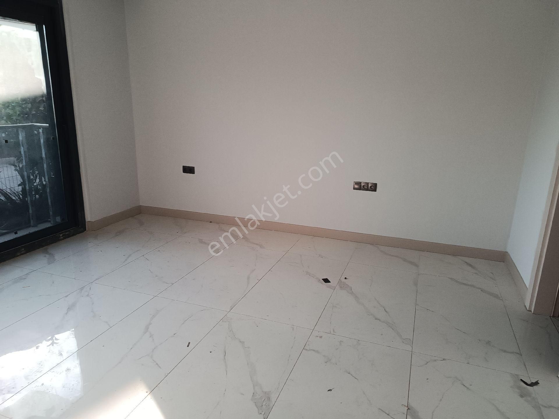 Kuşadası Merkezde Satılık 3+1 Sıfır Daire - Görsel 19