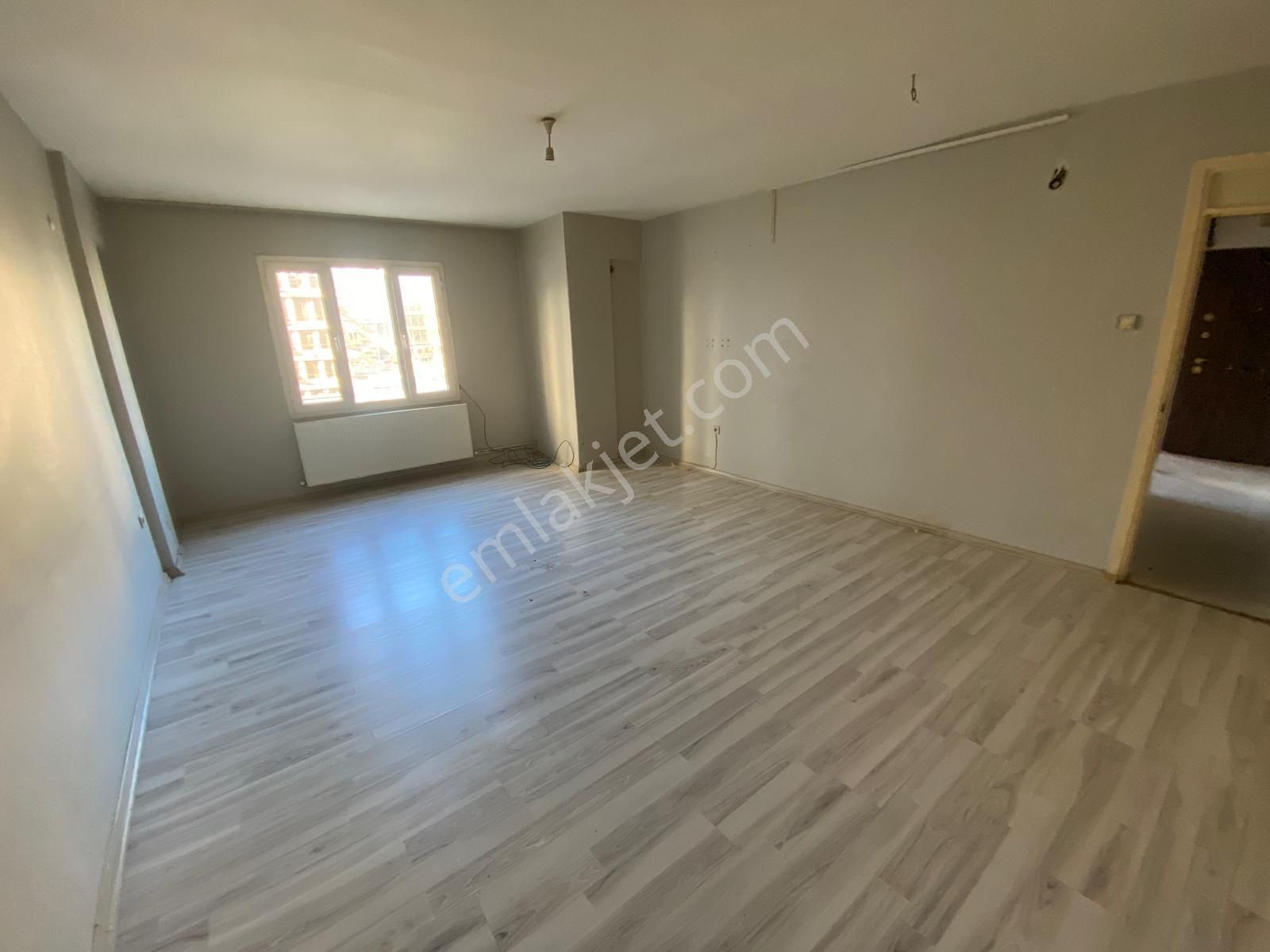 Bozyaka Bahçem Kafe Karşısı 3+1 Arakat Kapalı Mutfak Doğalgazlı - Görsel 24