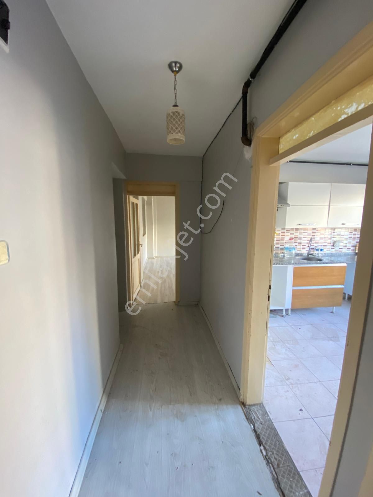 Bozyaka Bahçem Kafe Karşısı 3+1 Arakat Kapalı Mutfak Doğalgazlı - Görsel 12